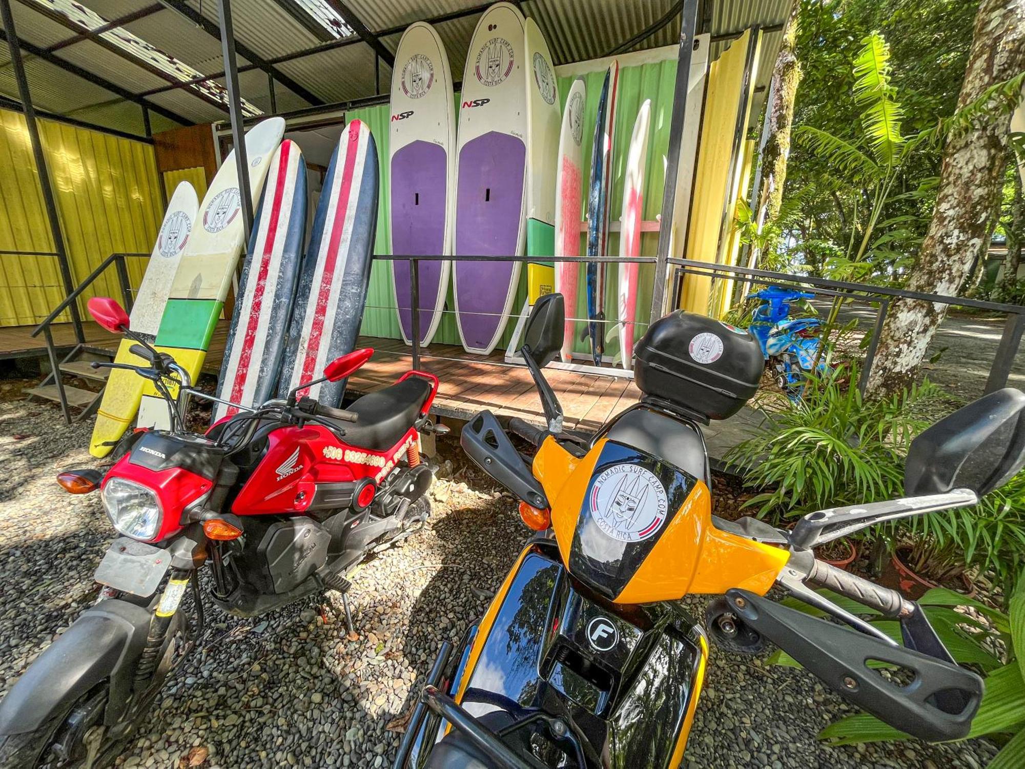 Hostel Nomadic Surf Camp Uvita Exteriér fotografie